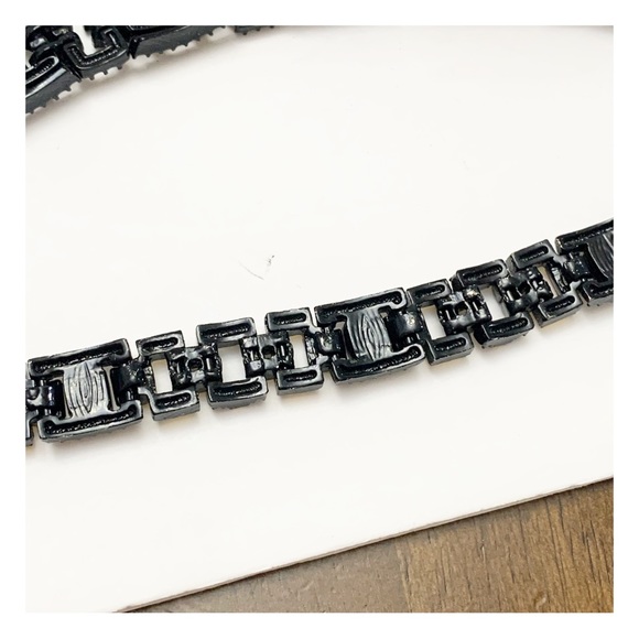 Black enamel and gold and champagne rhinestone art deco style bracelet - Picture 3 of 13